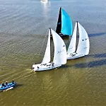 Marina - 80 Metrow Luksusu Z Widokiem Na Jezioro
