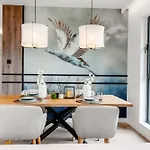 Marina - 80 Metrow Luksusu Z Widokiem Na Jezioro