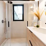 公寓 Marina - 80 Metrow Luksusu Z Widokiem Na Jezioro 奥斯特罗达