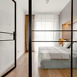 公寓 Marina - 80 Metrow Luksusu Z Widokiem Na Jezioro