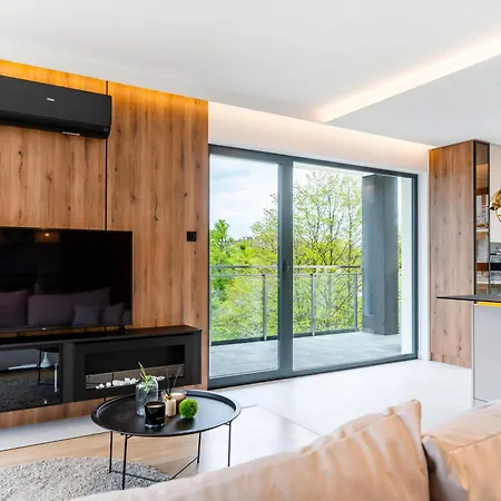 Apartment Marina - 80 Metrow Luksusu Z Widokiem Na Jezioro Ostroda