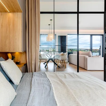 Marina - 80 Metrow Luksusu Z Widokiem Na Jezioro