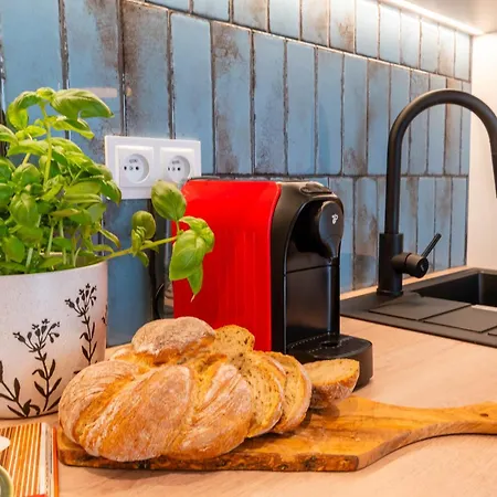 Marina - 80 Metrow Luksusu Z Widokiem Na Jezioro Appartamento Ostróda