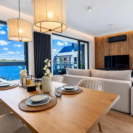 Appartamento Marina - 80 Metrow Luksusu Z Widokiem Na Jezioro Ostróda