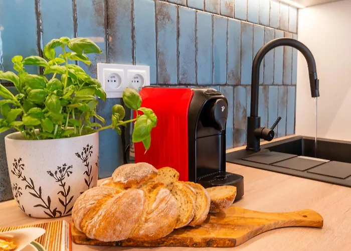 Marina - 80 Metrow Luksusu Z Widokiem Na Jezioro Apartment Ostroda